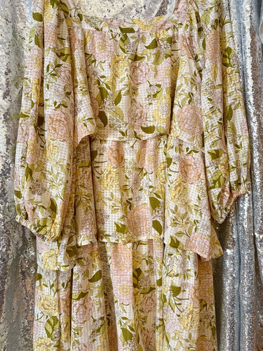 Who What Wear Floral Tiered Maxi Dress in Pink and Olive